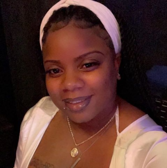 Meet your Posher, Kimberly - Picture 1 of 1